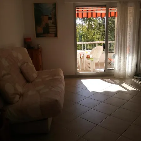 Bord De Apartment *